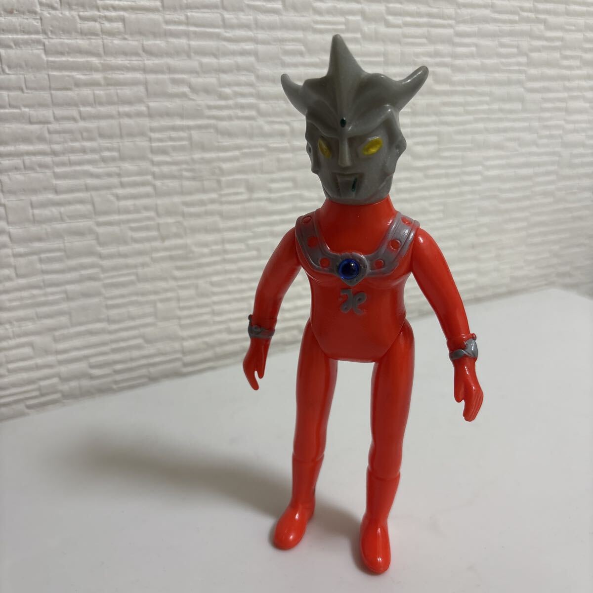 【タカトクトイス製】ウルトラマンレオ フィギュア レア昭和当時モノ 良品 Yahoo!オークション -「タカトクウルトラマンレオ」の落札相場