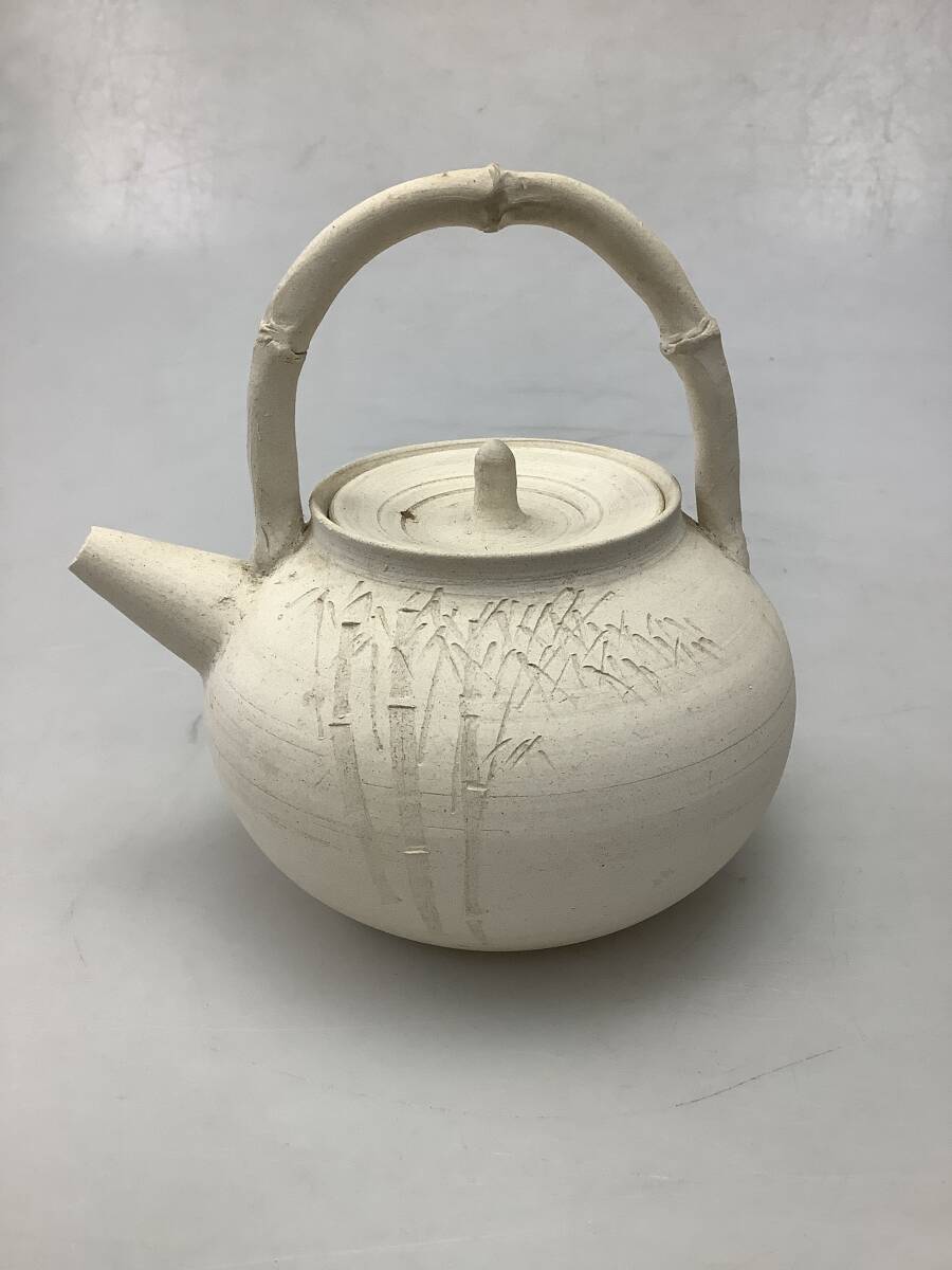 茶道具 蓮月 ボーフラ 急須 未使用美品 在銘 作家物 旧家蔵出 紙箱付 送料込 茶道具 蓮月 ボーフラ 急須 未使用美品 在銘 作家物 旧家蔵出