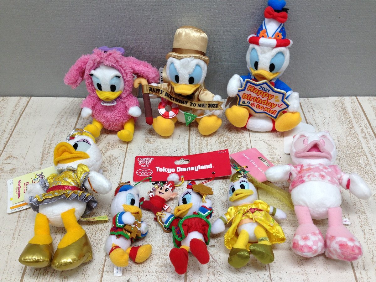 【新品未使用】クリスマス　ドナルド＆デイジー　ぬいぐるみバッジ　まとめ売り 2025年最新】Yahoo!オークション -デイジー ぬいぐるみ