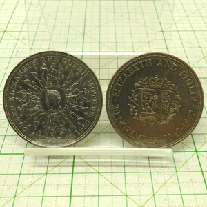 B190●希少 イギリス エリザベス2世 生誕80周年記念 他 硬貨 2枚セット 白銅貨 レア コイン 記念硬貨 まとめ同梱おすすめ