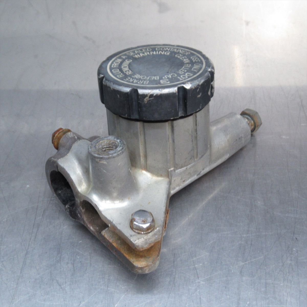 KZ900マスターシリンダー オーバーホール済み、純正品 カワサキ 送料無料 KA-1402 カワサキ純正 Z400FX フロント