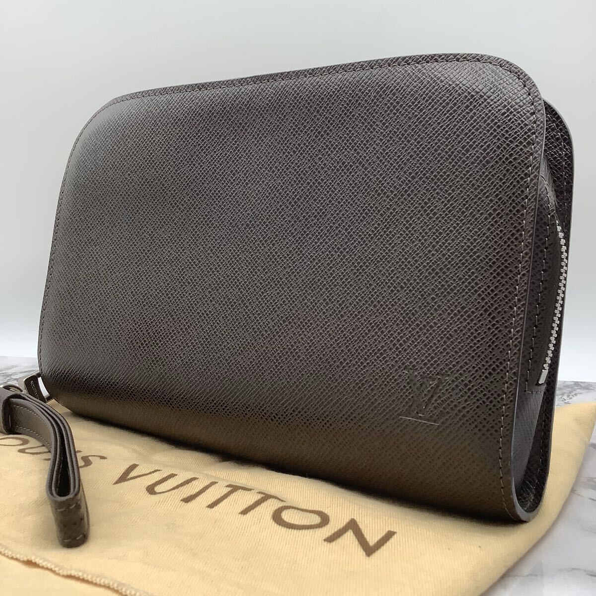 【美品】LOUIS VUITTON タイガ バイカル クラッチバッグ　ブラウン 楽天市場】【バッグ】LOUIS VUITTON ルイ ヴィトン タイガ