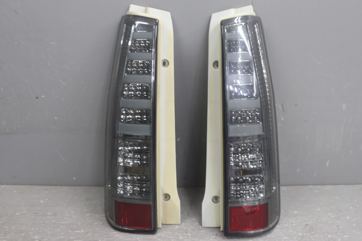 スズキ　ワゴンR　左右テールランプセット　中古 スズキ ワゴンR MH21S テールランプ 左右セット 中古品 ワゴンr
