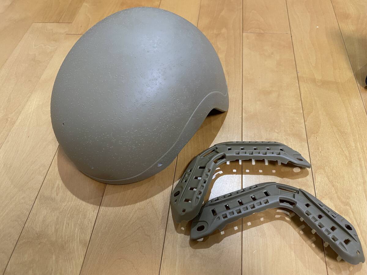 個人装備 CGF helmet devgru seals delta aor1 Aor1 Maritime DEVGRU Helmet - YouTube
