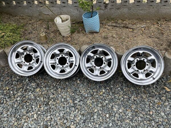 メッキスチールホイール 鉄チン メッキ デイトナ? FlexDream?トヨタ純正? ランクル ハイエース ハブ径110 6穴 +35 7J PCD139.7