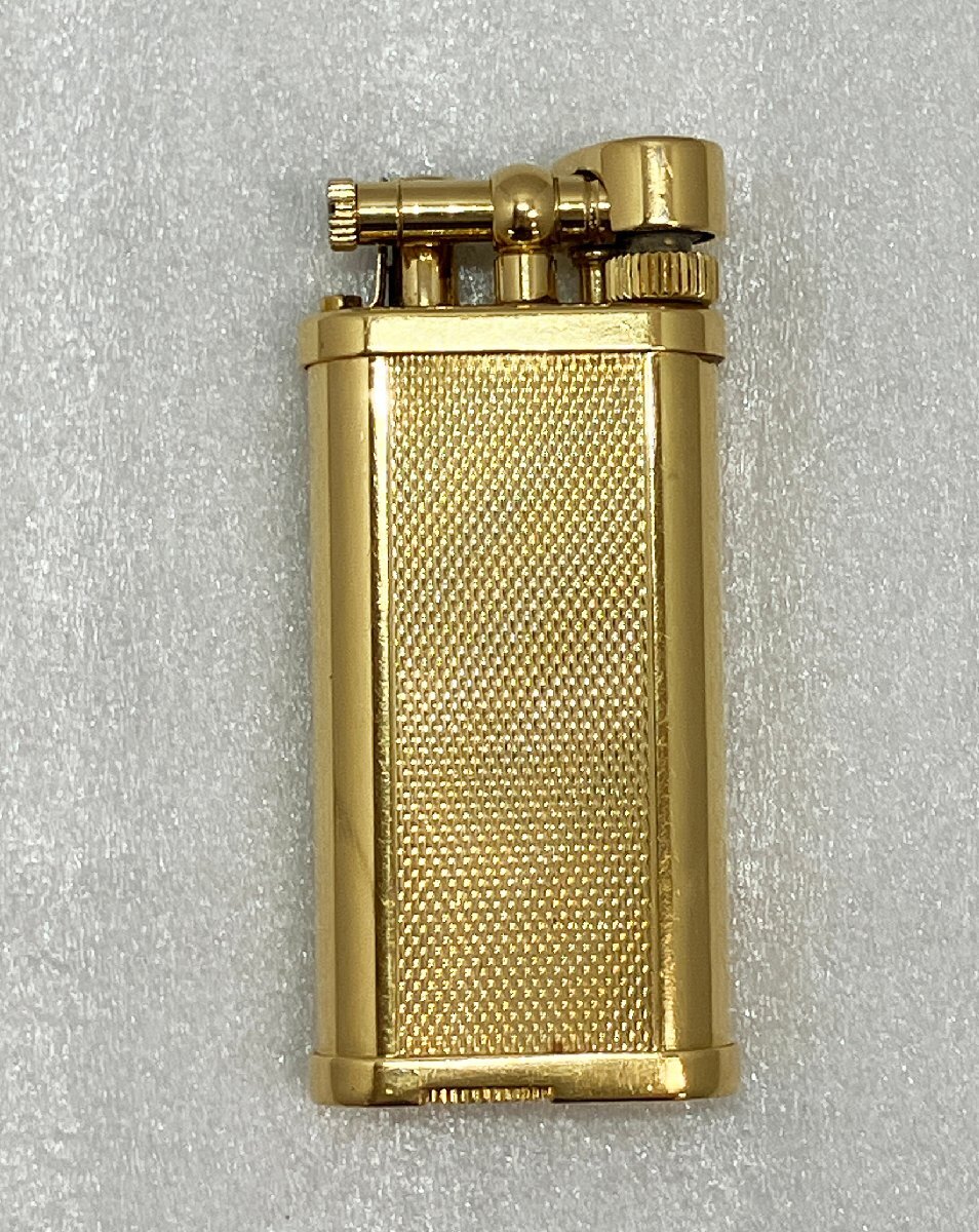 ダンヒル　ゴールドライター　箱付き　ジャンク品 dunhill ダンヒル ガスライター ゴールド 箱ケースあり 取説付き