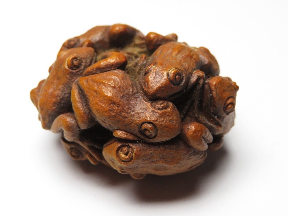 骨董　根付　木製　蛙 骨董 根付 木製 蛙 Yahoo!オークション - 根付 箱と蛙 木彫り