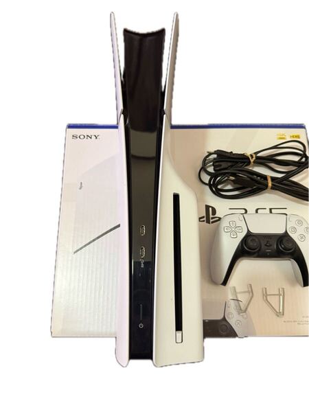 現行PlayStation5(CFI-2000A01) ※ディスクドライブVer +GT7ソフト