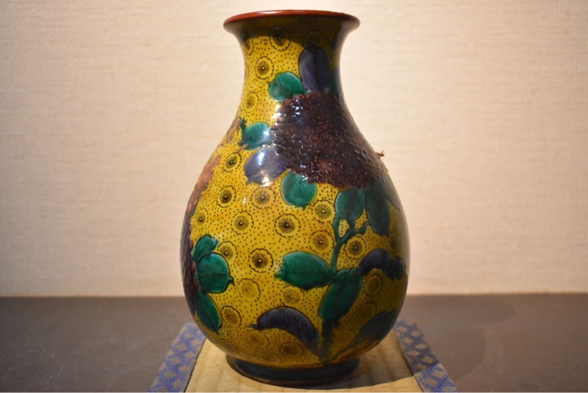 九谷 金彩 耳付き 人物絵 鶴 希少 時代物 草花 花瓶 飾壺 花器 花入 Yahoo!オークション -「九谷焼 花瓶 花鳥」(九谷) (日本の陶磁