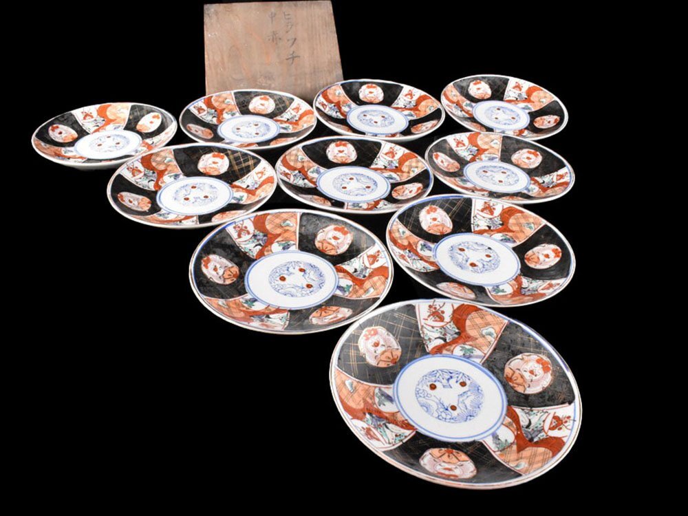 古伊万里 色絵小皿 幕末骨董 手描き 染付 松竹梅 金縁 コレクター放出美品 骨董品 古伊万里 幕末/明治期 金彩色絵染付 松竹梅 雷文 中皿 飾