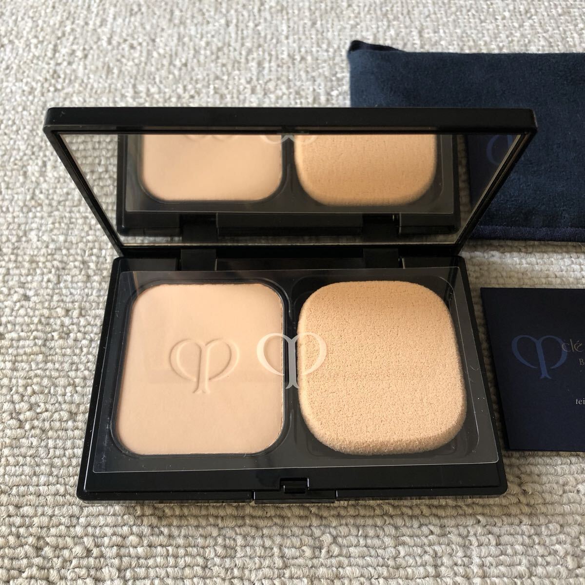 新品・未使用‼︎ クレ・ド・ポー ボーテ ファンデーション・ケースセット クレ・ド・ポー ボーテ】予約開始前からバズった可愛すぎる限定