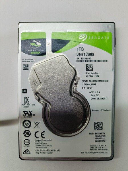 ★送料無料★Seagate 1TB 2.5 SATA HDD 正常品 Y127