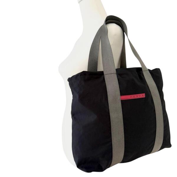 【A4対応】外観美品 PRADA SPORT プラダスポーツ 大容量 トートバッグ ハンド 手提げカバン 肩掛け ラベルロゴ プレートロゴ ブラック 黒