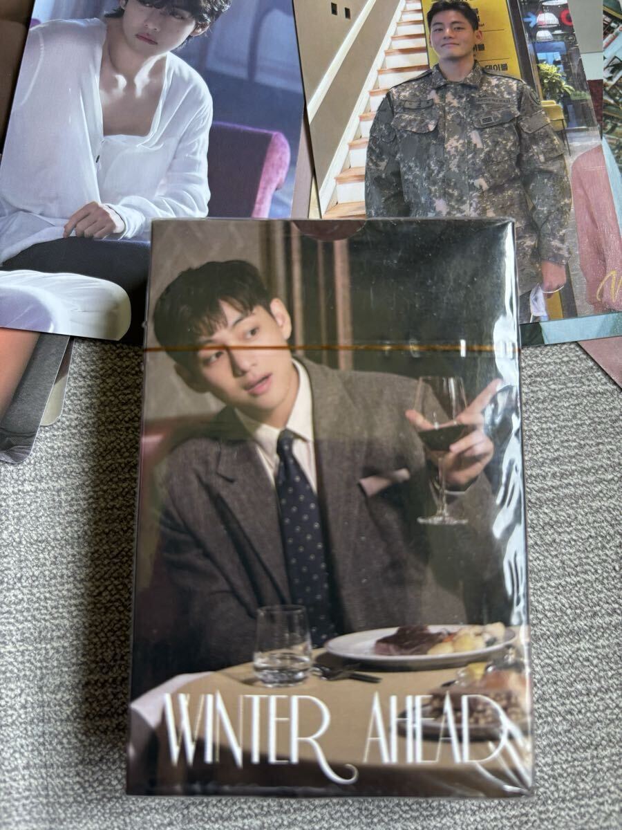 【新品・未開封】V テヒョン テテ WINTER AHEAD ロモカード 55枚　BTS バンタン 防弾少年団 フォトカード　サイズ：約5.7cmX8.7cm_サムネイル画像2