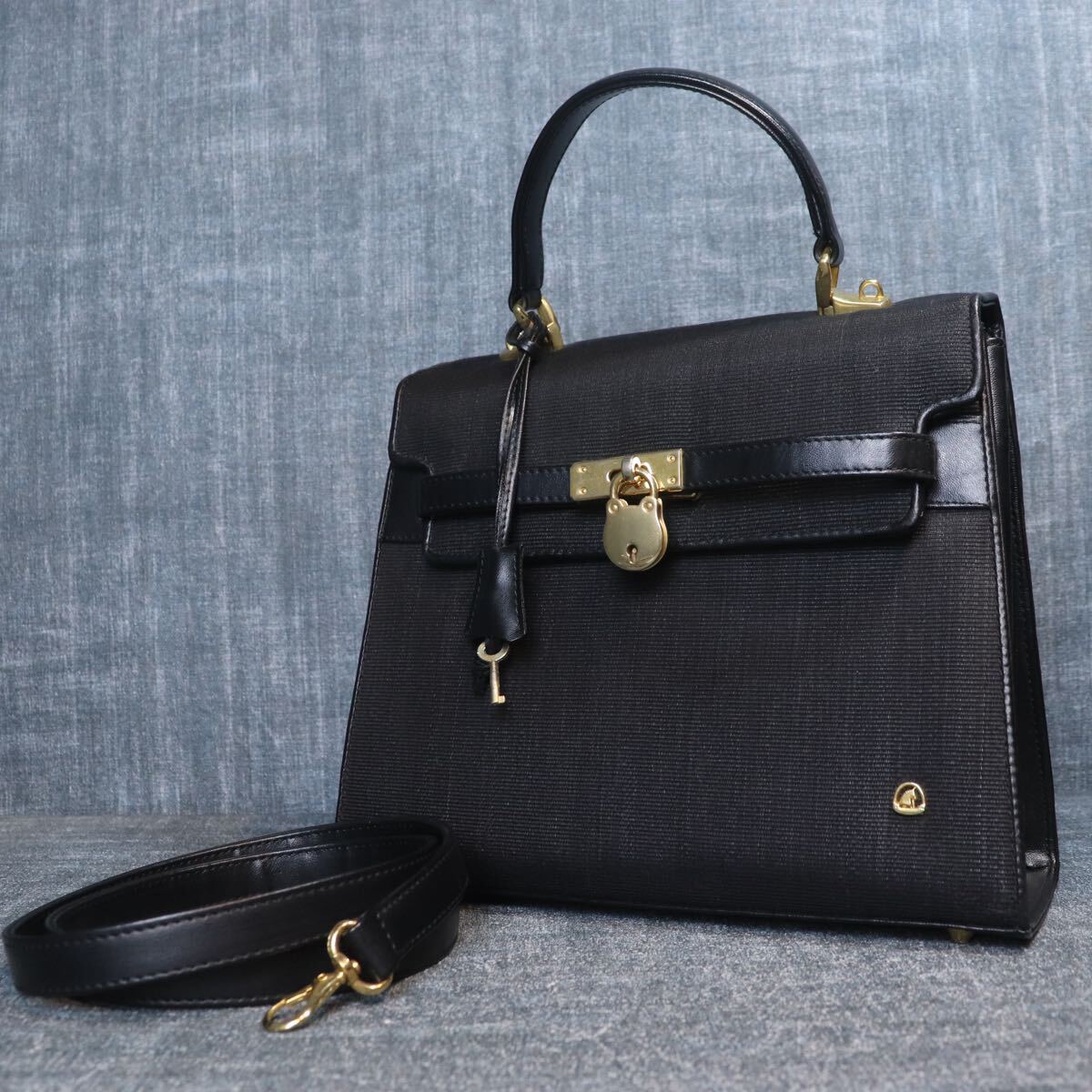 Yahoo!オークション -「genuine horse hair」(ファッション) の