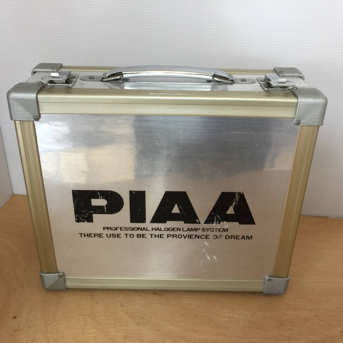 古い　アルミアタッシュケース　骨董品 アタッシュケース・アルミ製・ダイヤルロック付・No.200902-004