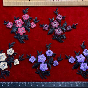 *!¶ ワッペン楽園 - - 5枚セットで1単位 *!¶ 五枚の梅花で 半手作り 手芸 工芸 キルト趣味 服飾 図工 幼稚園 養護 縫製 ハンカチ他