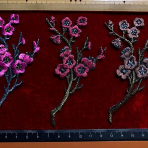 *!¶ ワッペン楽園 - - 3色セットで1単位 *!¶ 三色の梅花セットで 半手作り 手芸 工芸 キルト趣味 服飾 図工 幼稚園 養護 縫製 他