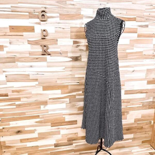 【ザラ】メタル ツイード ノースリーブ ロング ワンピース モノトーン S黒×白【HFby6PR】レディース・洋服・春夏・秋冬【W7K7K4E】