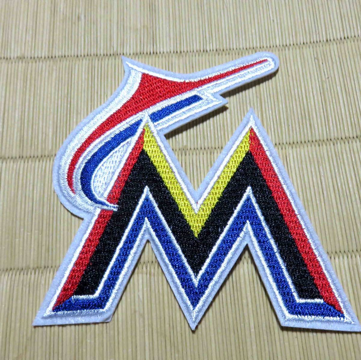 MLB メジャーリーグ マイアミマーリンズ　野球チーム　古着　L 188468124_th.jpg?