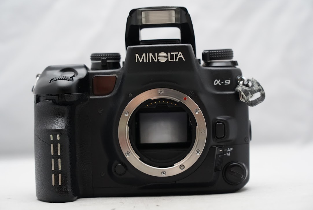 ミノルタ MINOLTA α-9 ボディ　美品　完動品 ミノルタ MINOLTA α-9 ボディ カメラ