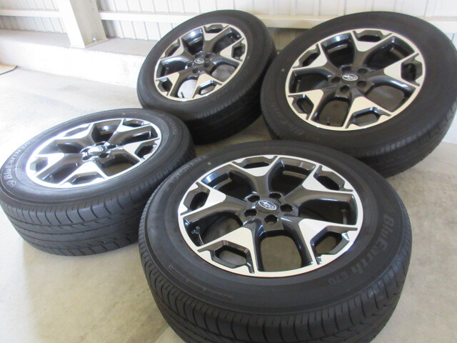タイヤバリ山！フォレスター純正17インチ　225/55R17 SUBARU スバル 純正 17インチ ブラック ダンロップ バリ溝 225
