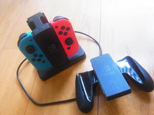 ★任天堂Switch スイッチ ジョイコン Joy-Con HORI 充電スタンド とおまけコントローラー2個