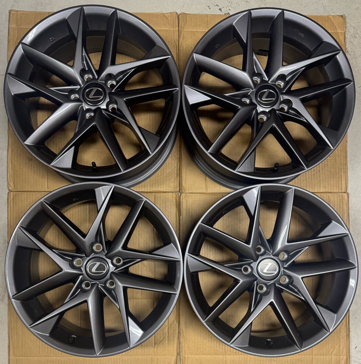 【新車外し/25年】LEXUS LBX Coolタイヤ&アルミホイール4本セット 2025年最新】LBXホイールの選りすぐり商品をチェック! - Yahoo