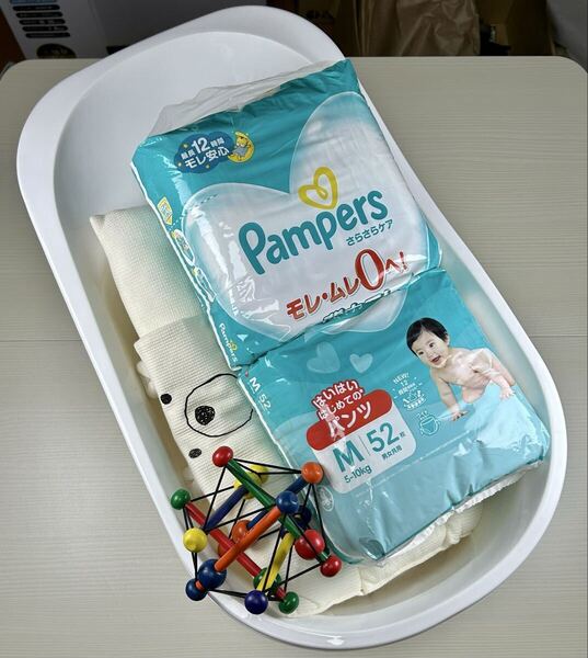 【セット売り】ベビーバス◇新生児◇沐浴◇おむつ◇オモチャ◇M◇4点おまとめ◇