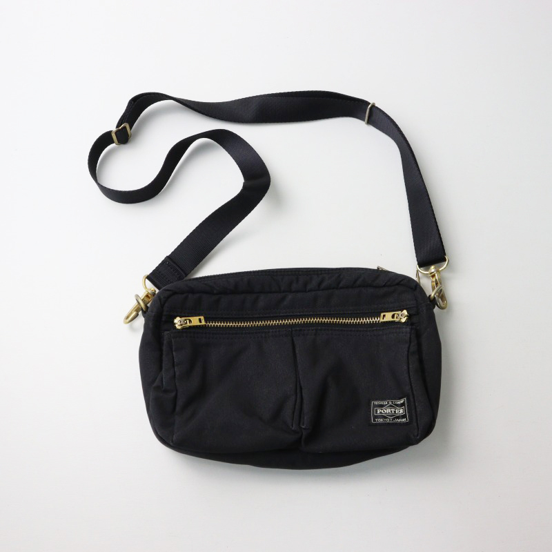 Yahoo!オークション -「porter カメラバッグ」(ファッション) の