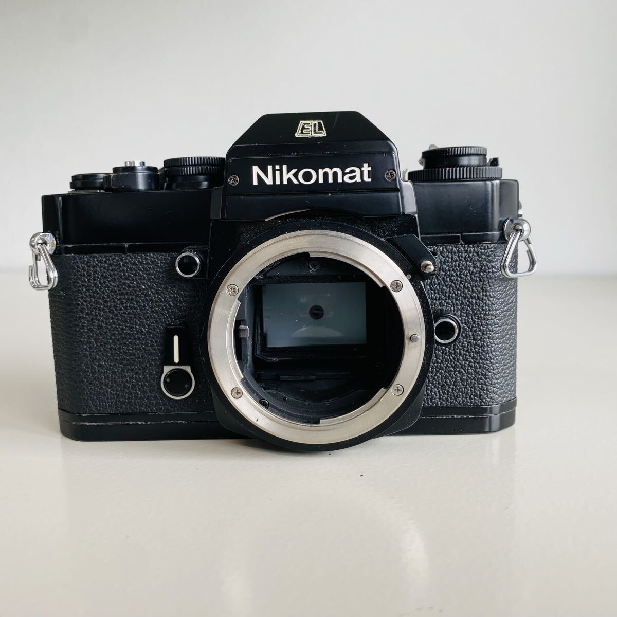 フィルムカメラ Nikon Nikomat EL Nikkor 35mm The Nikkormat EL — Blog