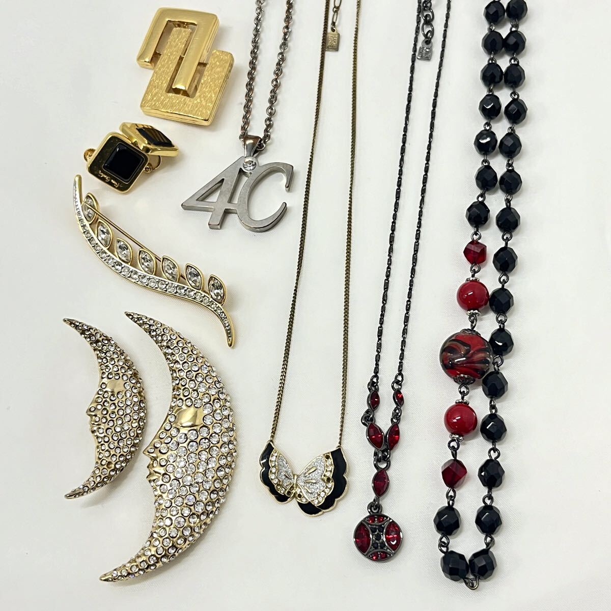 2025年最新】Yahoo!オークション -ブローチ givenchyの中古品