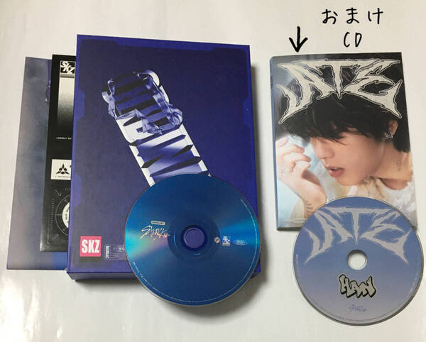 送料込み STRAY KIDS ストレイキッズ SKZ CD ポスター ☆ODDINARY☆ 7曲 おまけCD ATE ハン スキズ 韓国盤 K-POP