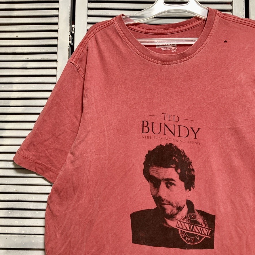 Yahoo!オークション -「シリアルキラー tシャツ」の落札相場