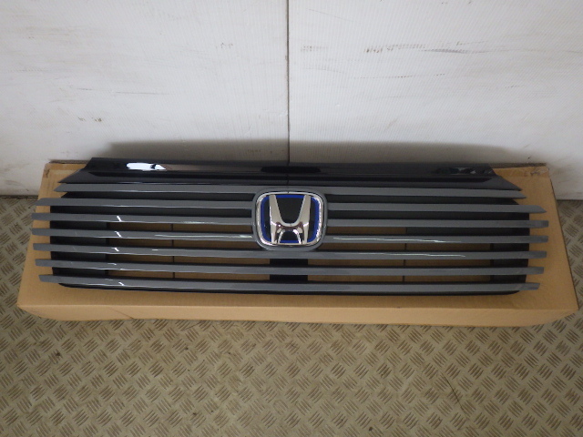 新車外し　現行ホンダ　ヴェゼル ホンダ ヴェゼル 2013年モデル HYBRID Z ホンダ センシング 4WD