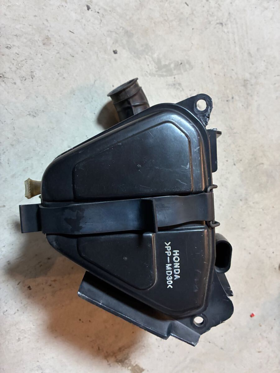 エイプ50エアークリーナー希少 ホンダ エイプ50 エアクリーナーボックス GEY 純正 中古 バイク