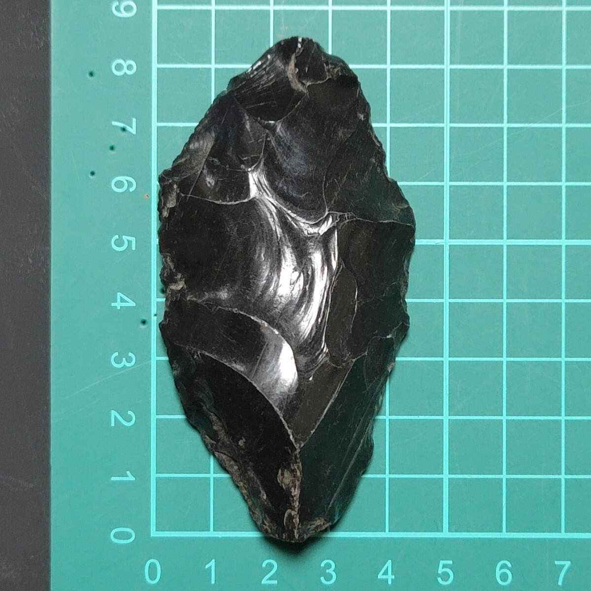 先史時代　矢尻？縄文？アンティーク　太古の骨董品　美術作品　コレクション　縄文？ 先史時代 矢尻？縄文？アンティーク 太古の骨董品 美術作品