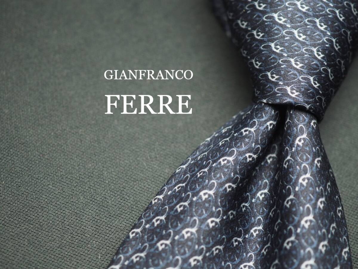 未使用✨ GIANFRANCO FERRE 　ヴァージンウールセットアップ　金釦 FENDI (フェンディ) レザー FFジャガード オーロック