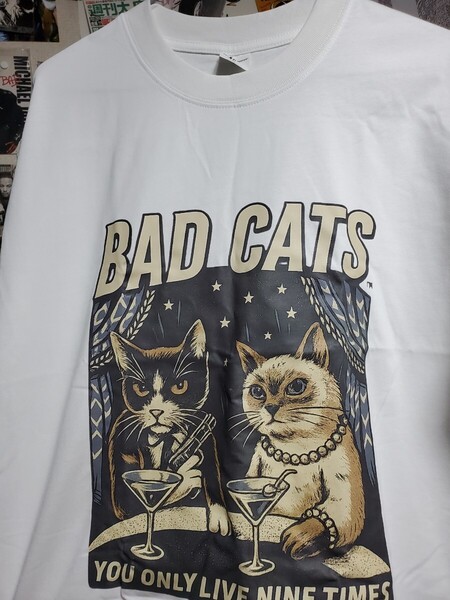 新品【白】悪い猫│バッドキャッツ│BAD CATS│輸入Tシャツ│海外インポート品│海外サイズM(JP-XL)│ホワイト│HIPHOP│ストリート、ねこ