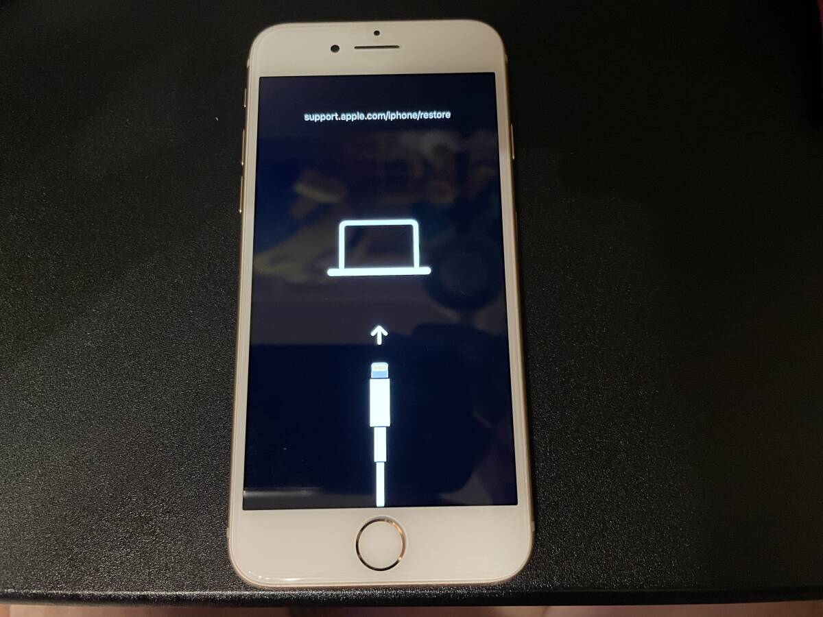 【ジャンク品】iPhone8 64GB ブラック（バッテリー最大容量85%） ジャンク品】iPhone8 64GB ブラック（バッテリー最大容量85