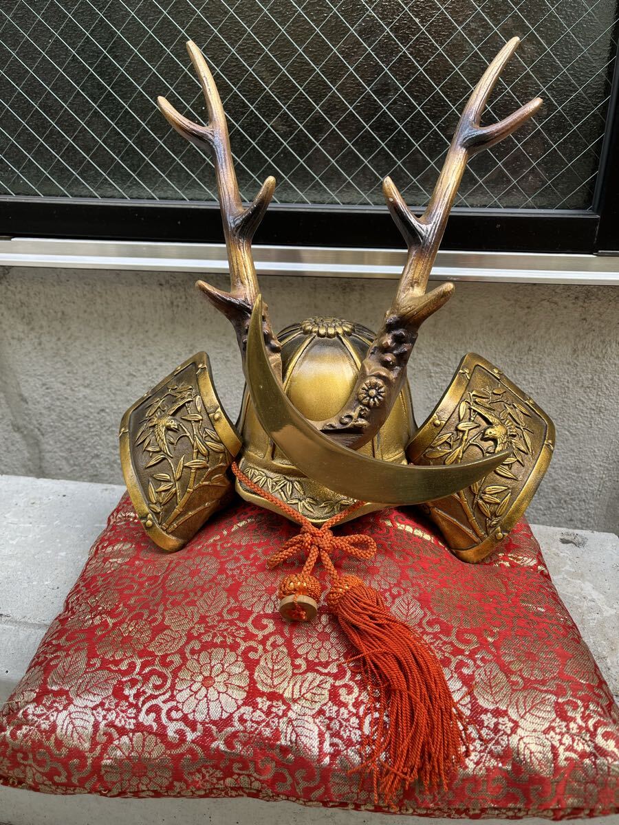 山中鹿之助之兜　兜　￼￼置物 オブジェ 昭和レトロ　アンティーク 山中鹿之助幸盛 所用❤模鹿角半月の兜 武将 戦国時代 昭和レトロ