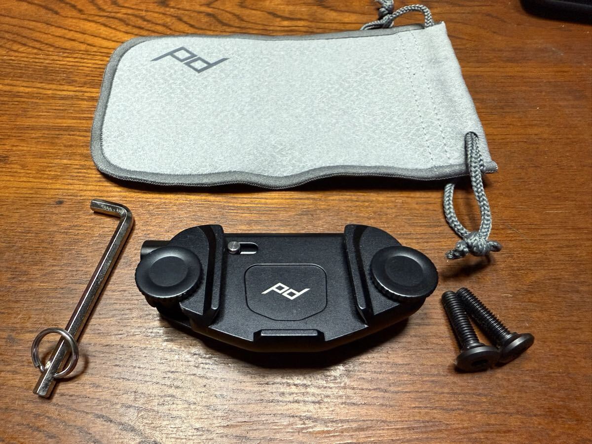 Yahoo!オークション -「peak design capture」の落札相場・落札価格