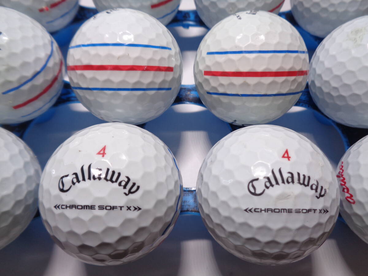 Callaway　CHROME SOFT サッカー柄　白×赤　28球　ロスト tamatebako-ball_ab-cal-soccer-30