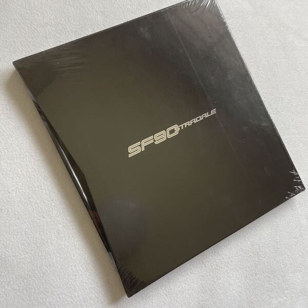 【新品未開封】フェラーリ SF90 カタログ