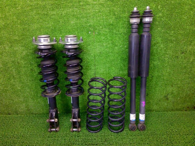 Yahoo!オークション -「ムーヴ la100s」(ショックアブソーバー