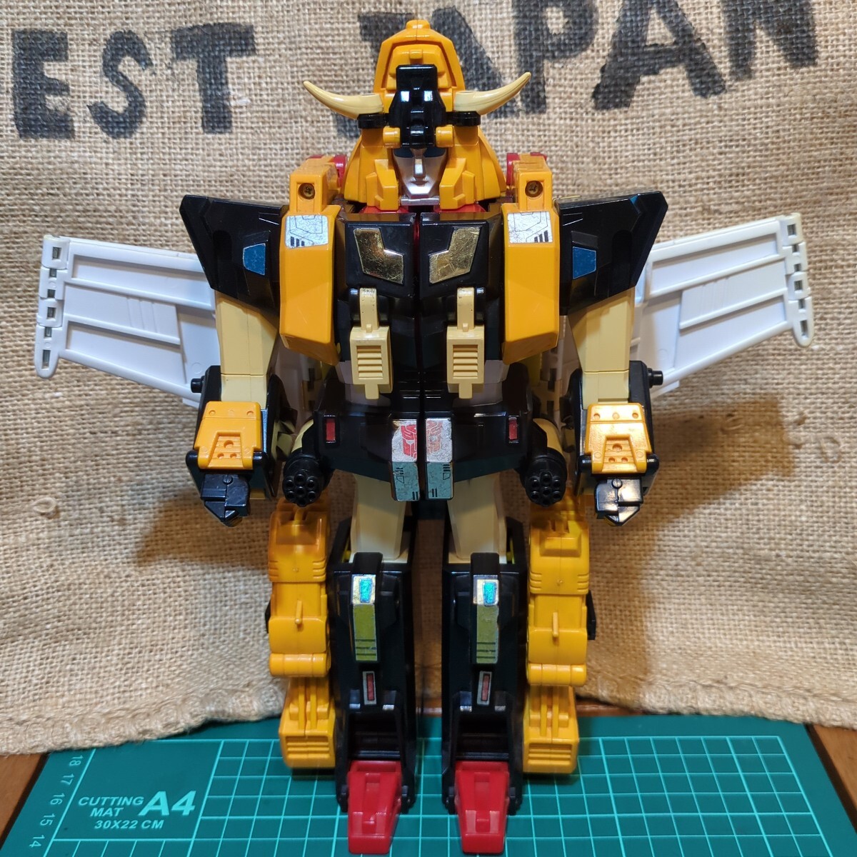 スターセイバー 当時物の値段と価格推移は？｜16件の売買データ