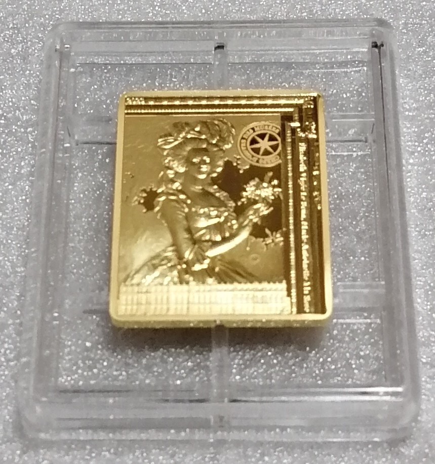 西暦1200年頃フランス(リヨン地方)で染技術に使用された〝版木〟 西暦1200年頃フランス(リヨン地方)で染技術に使用された〝版木