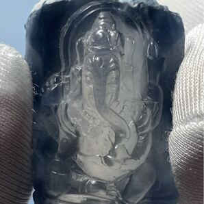 【世界に一つだけ ものすごく希少】アフガニスタン産 ブルークオーツ ガネーシャ 約9.9g 彫り物 0801