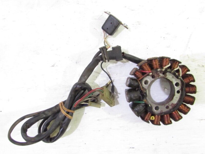 RZ250 4L3 ダイナモ　ジェネレーター　フライホイール　極上中古良品 RZ250 4L3 ダイナモ ジェネレーター フライホイール 極上中古