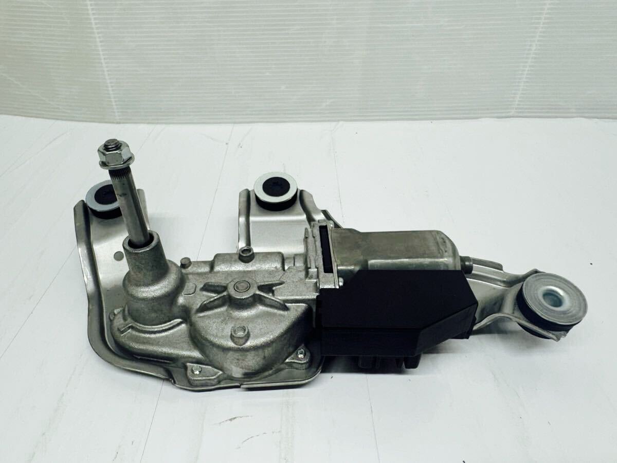 TOYOTA プリウス 50系 リア ワイパーモーター 85130-47032